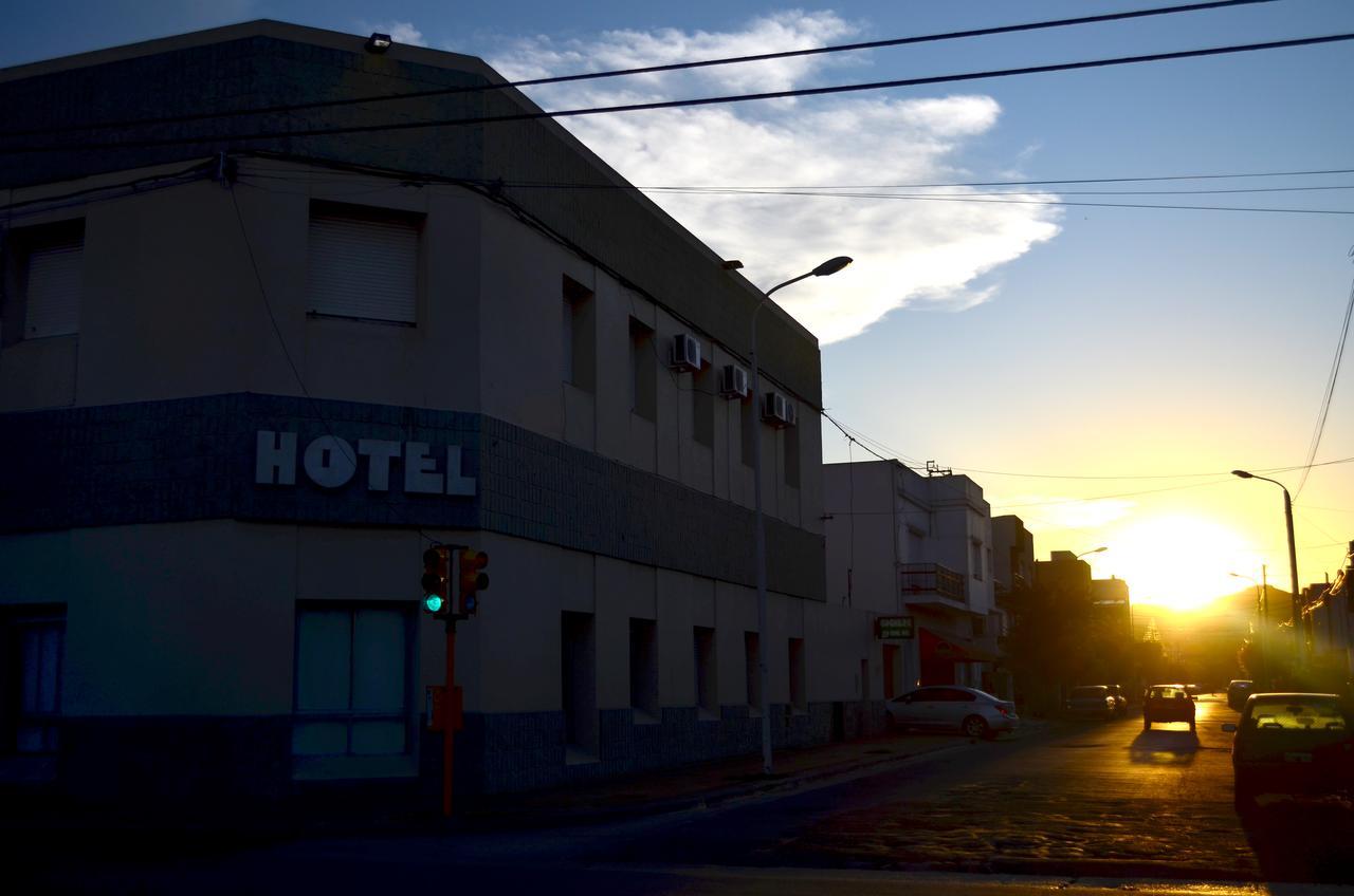 Hotel Ro Che Hil Tandil Exterior foto